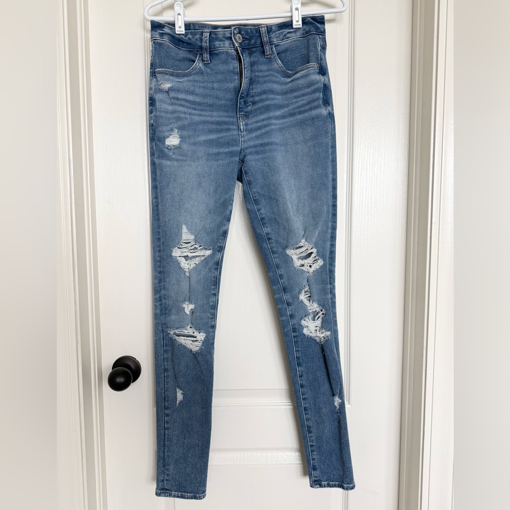 American Eagle Super High Rise Dream Jean Distressed Jeggings Size 6 Regular